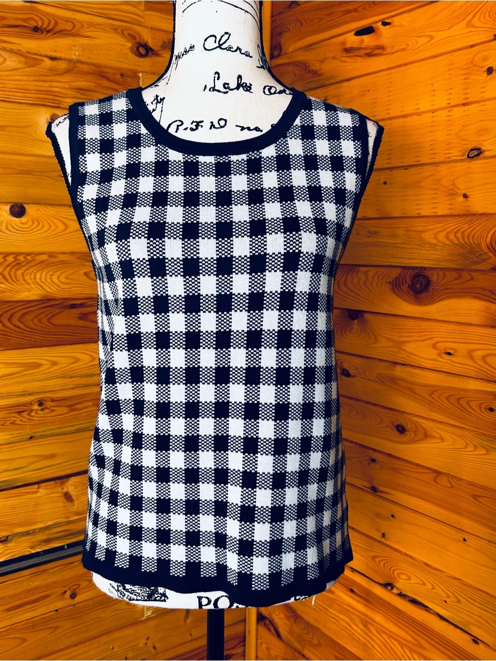 Draper James navy blue & White Gingham Sleeveless Tank